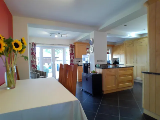 Perry Grove, Bingham, NG13, photo 2
