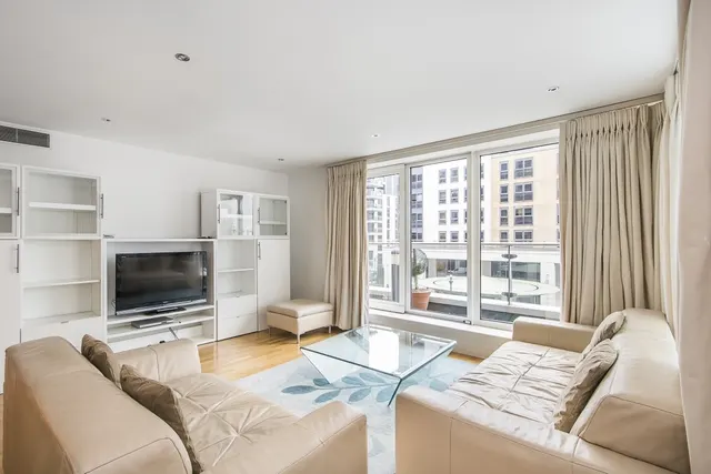Imperial Wharf, SW6, photo 1