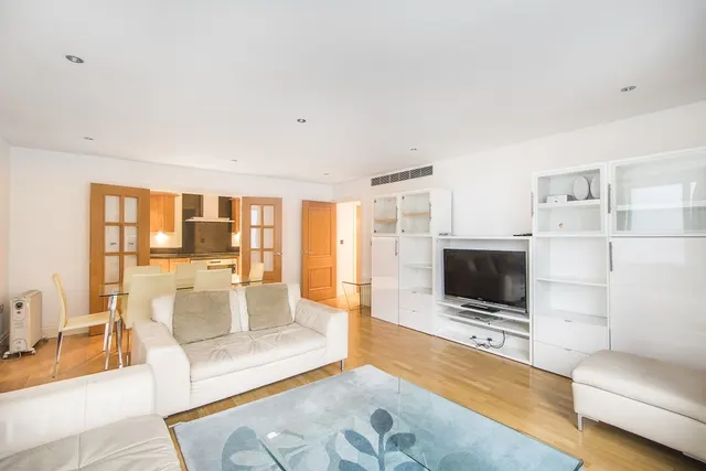 Imperial Wharf, SW6, photo 2