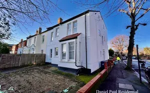 Mount Park Road