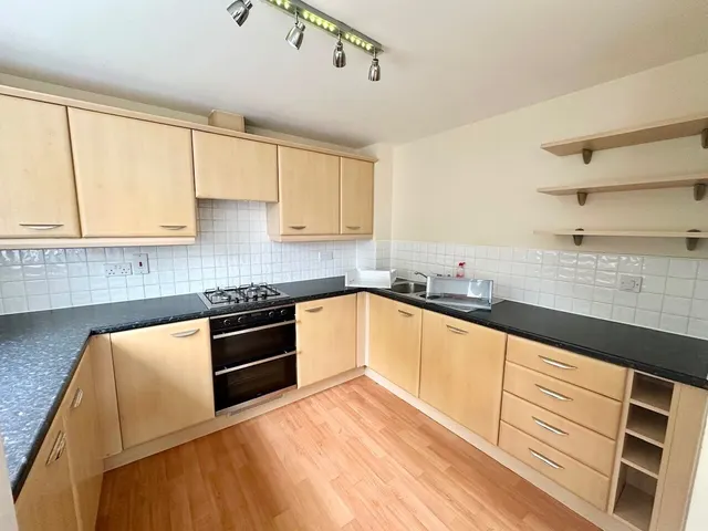 Alderman Close, Beeston, NG9, photo 2