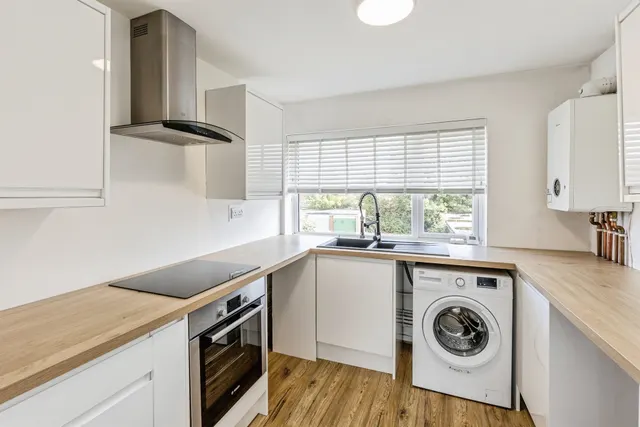 Brookdale Road, Bristol, BS13, photo 3