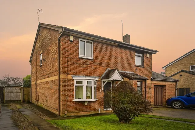 Gleneagles Drive, Kirkby-in-Ashfield, NG17, photo 1