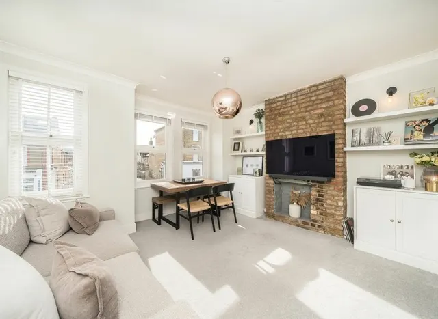 Photo 2 — Quicks Road, Wimbledon, SW19
