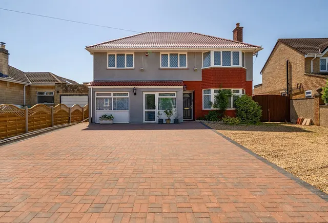 Bath Road, Longwell Green, BS30 9DB, photo 1