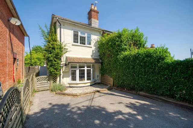 Moorgreen Road, West End, SO30, photo 1