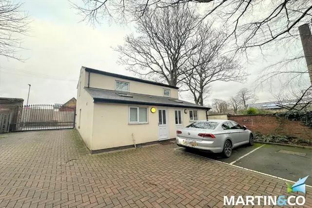 Wentworth Terrace, WF1, photo 2