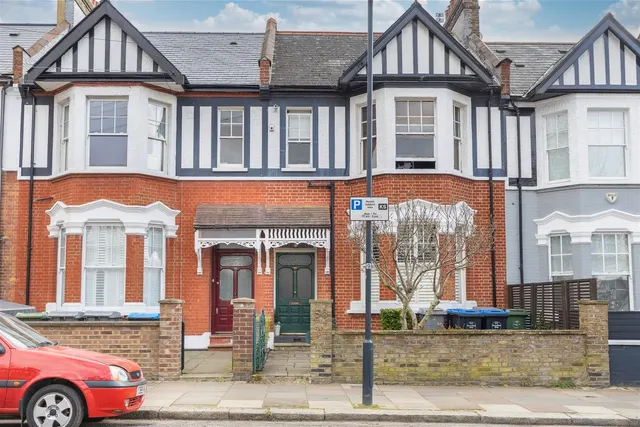 Okehampton Road, London NW10 3EP, photo 1