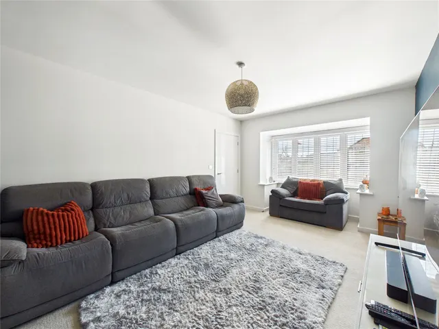 Saunders Road, Felixstowe, IP11, photo 2