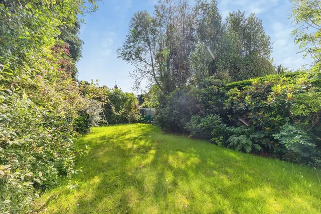 Photo 3 — Longmeade Gardens, Wilmslow, Cheshire, SK9