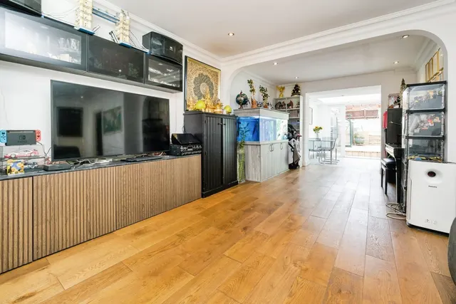 Photo 3 — Fletcher Road, Chigwell, IG7
