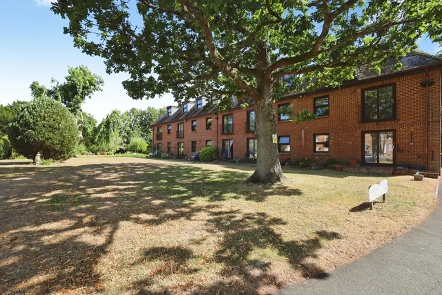 Delves Close, Ringmer, BN8, photo 1
