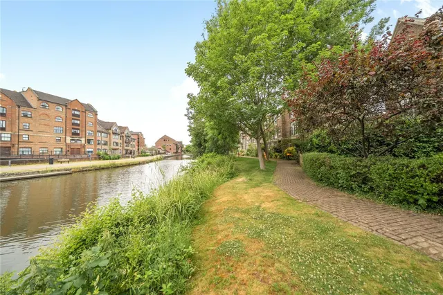 Mortley Close, Tonbridge, TN9, photo 3