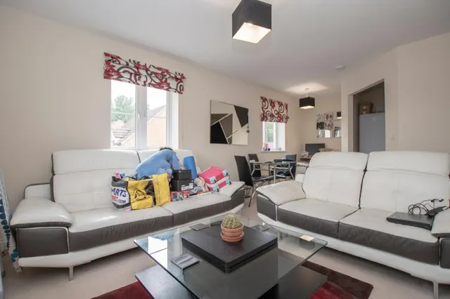 Photo 3 — Crestwood View, Eastleigh, Hampshire, SO50 4NF