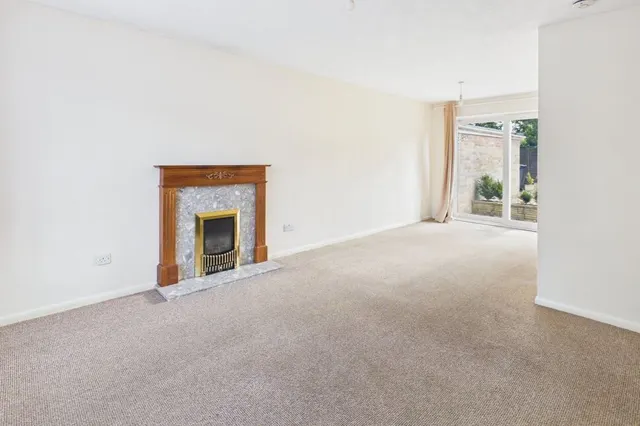 Photo 2 — Freshmoor, Clevedon, North Somerset, BS21