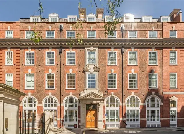 Matthew Parker Street, St James's Park, SW1H, photo 1