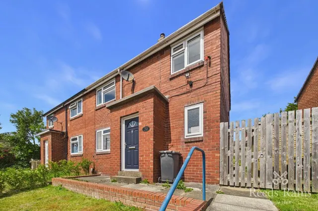 Manor Road, Rothwell, West Yorkshire, LS26, photo 1