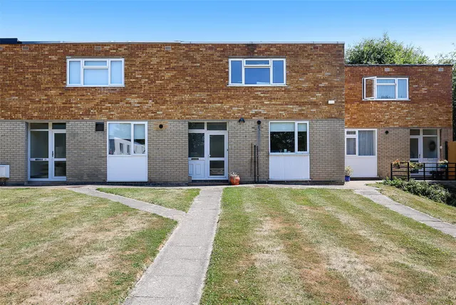 Conifer Close, Reigate, RH2, photo 1
