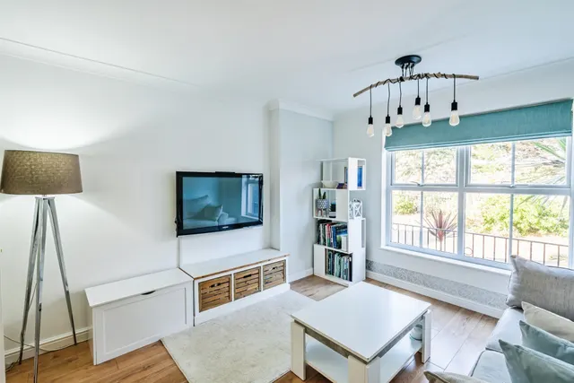 Photo 3 — Admiralty Crescent, Eastbourne