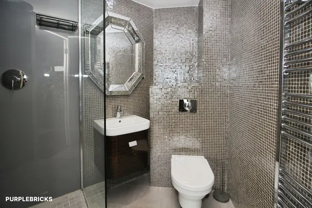 Water Lane, Leeds, LS11, photo 2