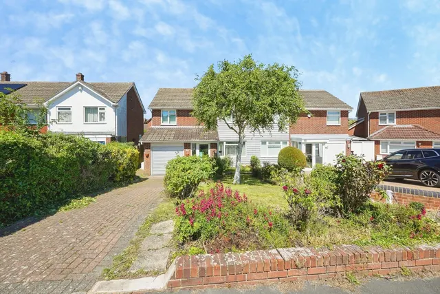 Fairway Avenue, Folkestone, Kent, CT19, photo 1