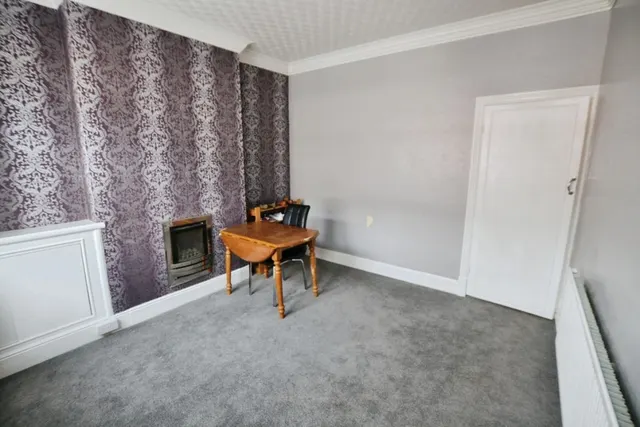 Photo 3 — 75 Wolverton Road
