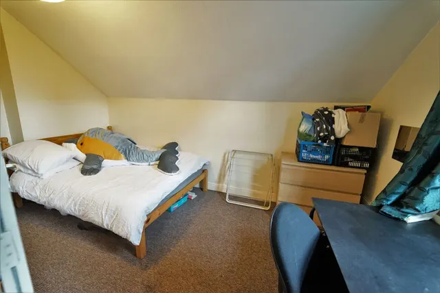Church Grove, Nottingham, NG7, photo 3