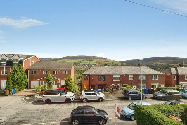 Chamberlain Road, Stalybridge, SK15, photo 3