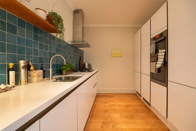 Lancaster Mews, Bayswater, W2, photo 3