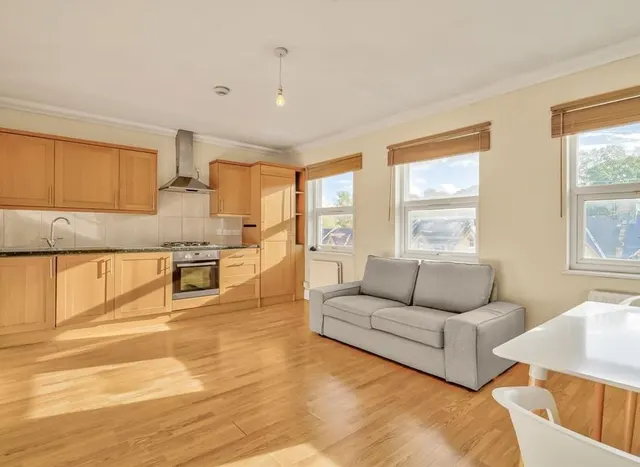 Gipsy Road, Streatham, SE27, photo 2