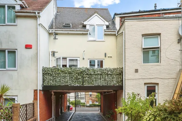 Norwich Avenue, Bournemouth, BH2, photo 2