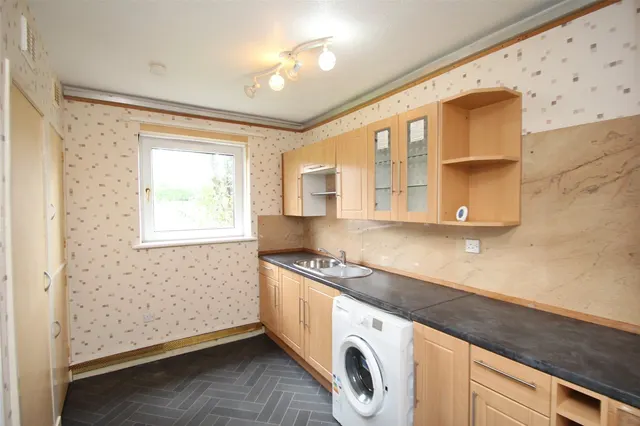 Photo 3 — Anniesland Road, Anniesland, Glasgow, G13