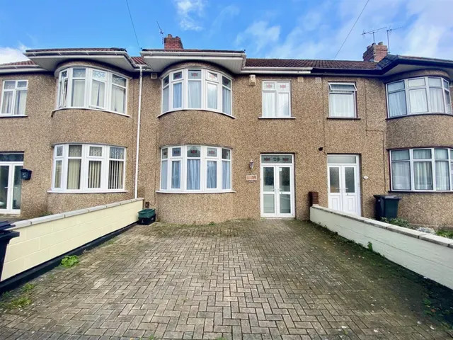 Stoneleigh Crescent, Bristol, BS4, photo 1