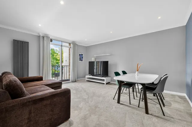 Greville Place, London, NW6, photo 1