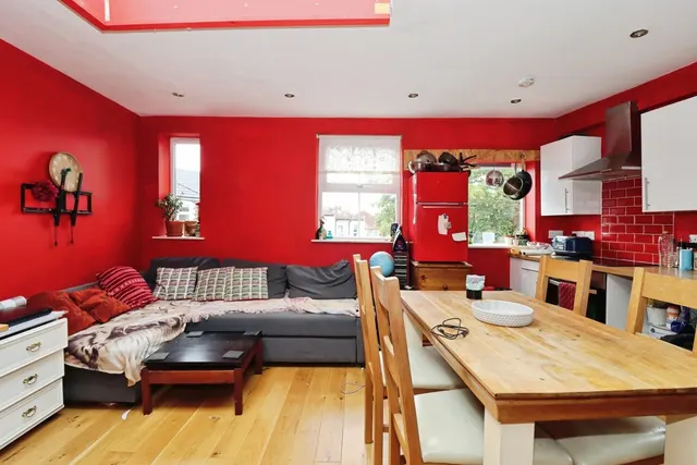 Photo 3 — Knight Court, BRISTOL, Avon, BS16