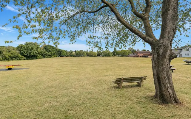 Photo 2 — Church Lane, Riseley