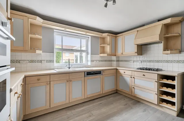 Photo 3 — Peninsular Close, Camberley, Surrey, GU15 1QW