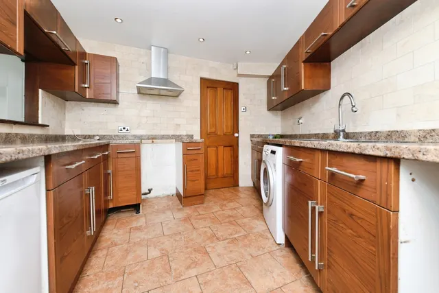East Thorpe, Basildon, Essex, SS14, photo 1