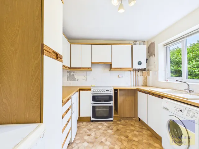 Photo 3 — Whitby Avenue, Ingol, Lancashire, PR2 3GA