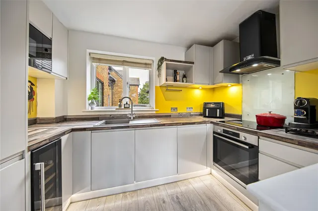 Marksbury Avenue, Kew, TW9, photo 3