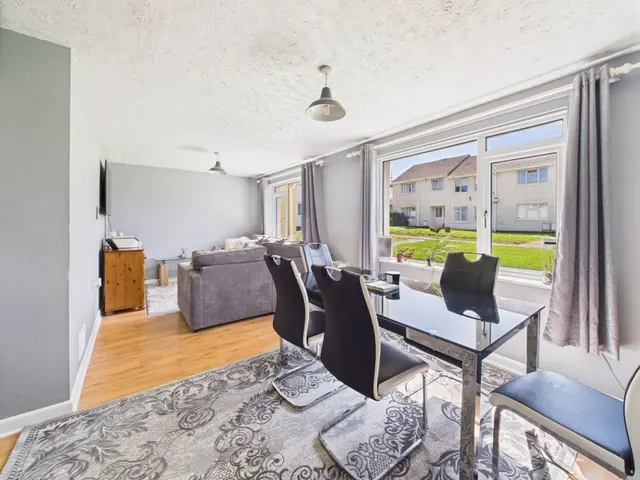 Photo 3 — Pengegon Parc, Camborne
