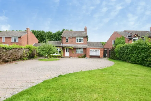 York Road, Elvington, York, photo 1