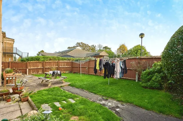 Partlands Avenue, Ryde, PO33, photo 2