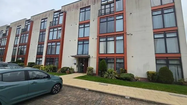 Lauriston Close, Manchester, photo 1