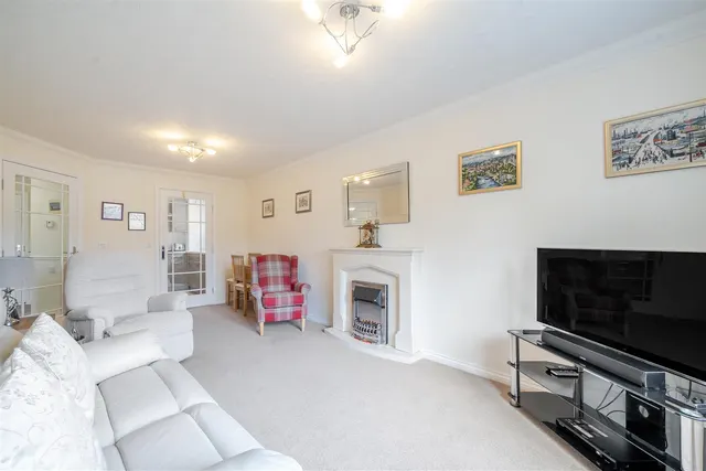 York Road, Wetherby, LS22, photo 3