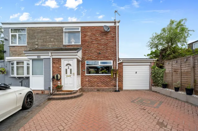 Thirlmere Avenue, Ashton-In-Makerfield, Wigan, Wigan, WN4 8QP, photo 1