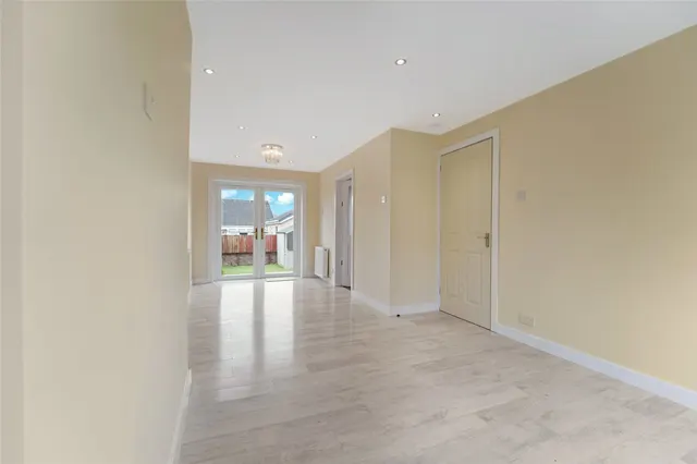 Photo 2 — Annandale View, Crosshouse, Kilmarnock, East Ayrshire, KA2