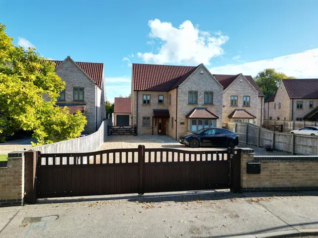 Ryland Road, Dunholme, LN2, photo 1