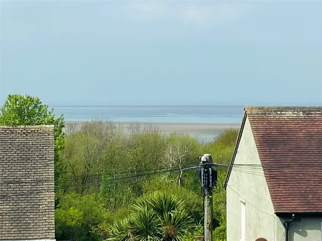 Delamere Avenue, Heysham, LA3, photo 2
