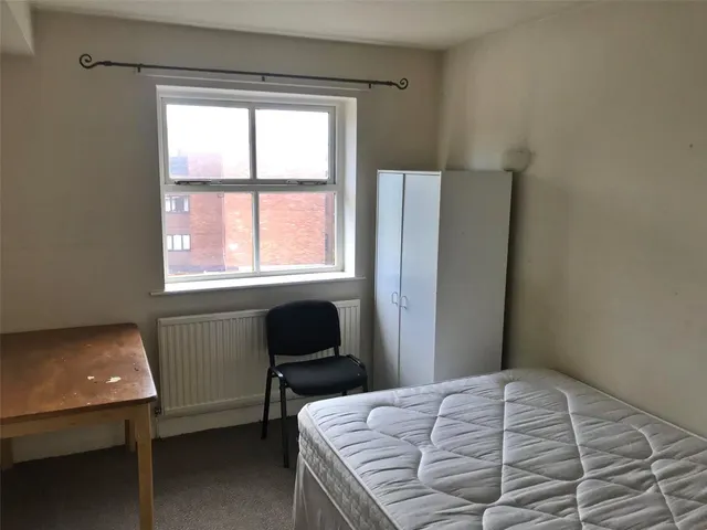 Victoria Road, Fallowfield, M14, photo 3